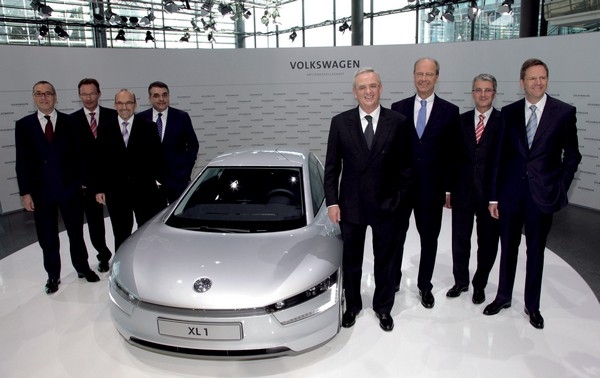 La Volkswagen XL1 da 100 km al litro a Ginevra 2013