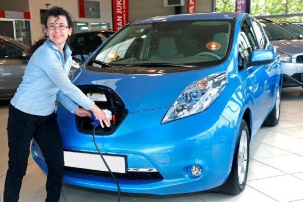 Nissan LEAF: 10.000 unità in Europa