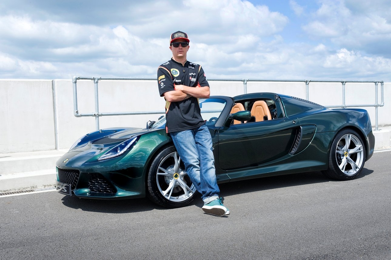 Kimi Räikkönen presenta a Monza la nuova Lotus Exige S Roadster