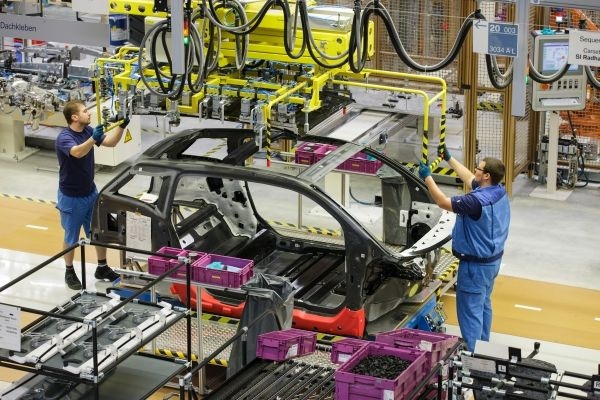 BMW inizia la produzione dell’i3 a Lipsia