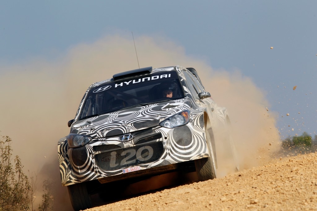 Hyundai i20 WRC: proseguono i test in ottica WRC 2014