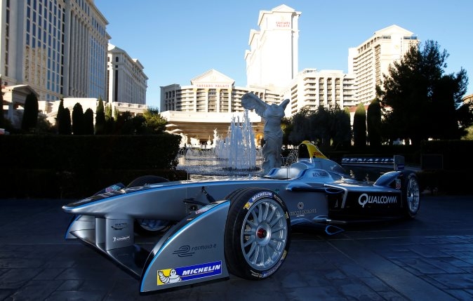 Formula E: primi giri ufficiali a Las Vegas