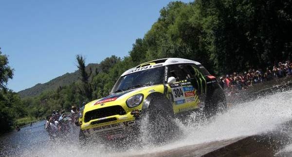 Dakar 2014: MINI ALL4 Racing si piazza ai primi quattro posti della classifica generale