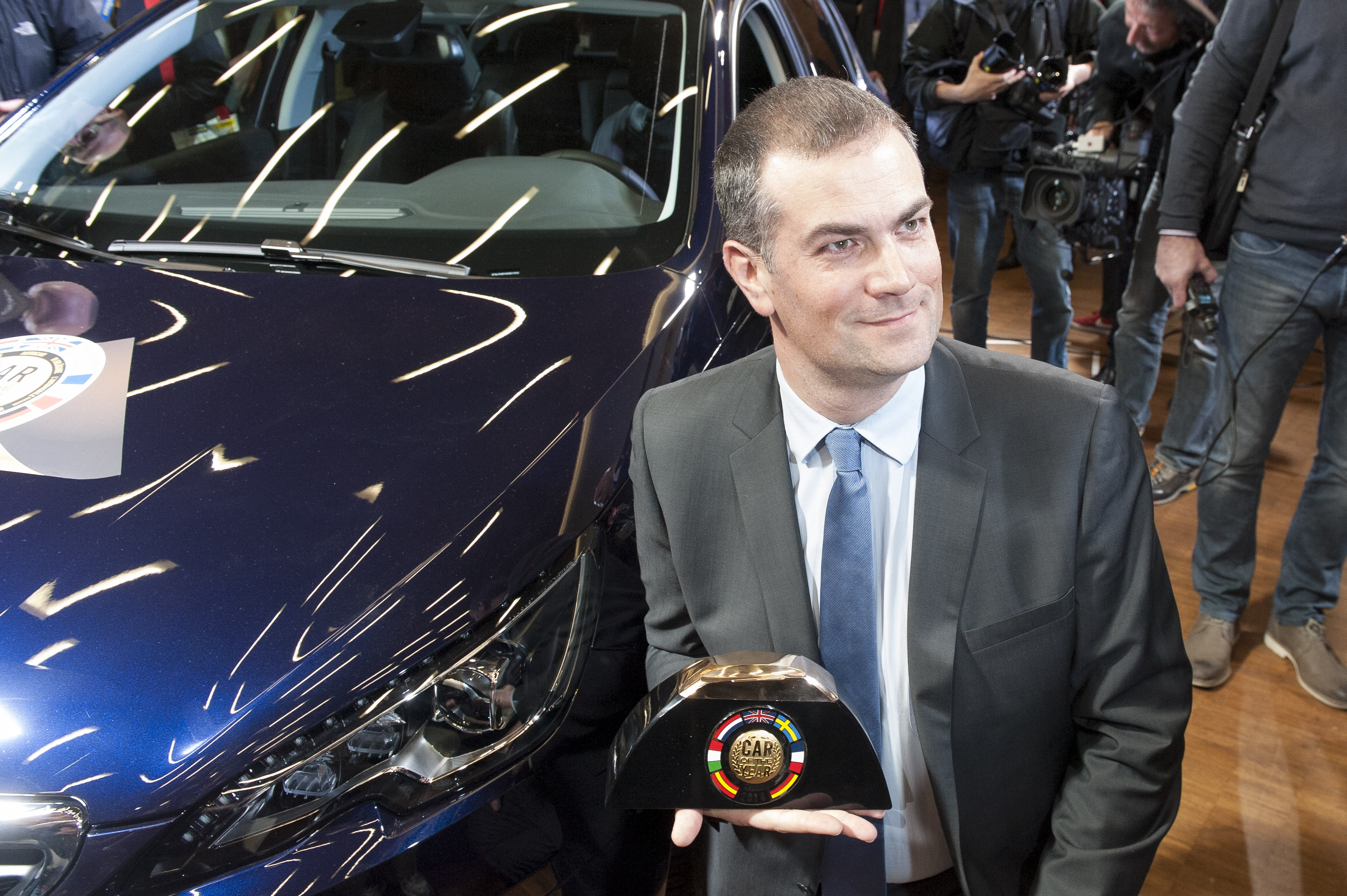 LIVE – Peugeot 308: « Car of the Year » 2014