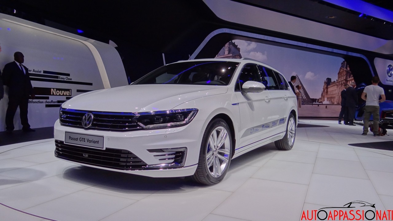 Nuova Volkswagen Passat GTE – Salone di Parigi 2014 Live