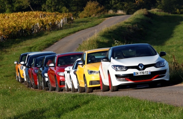 Renault Megane R.S. 275 Trophy-R: Sports Model of the Year 2014