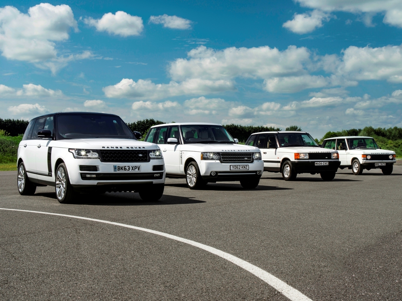 Buon compleanno Range Rover: 45 anni di lusso, design ed innovazione