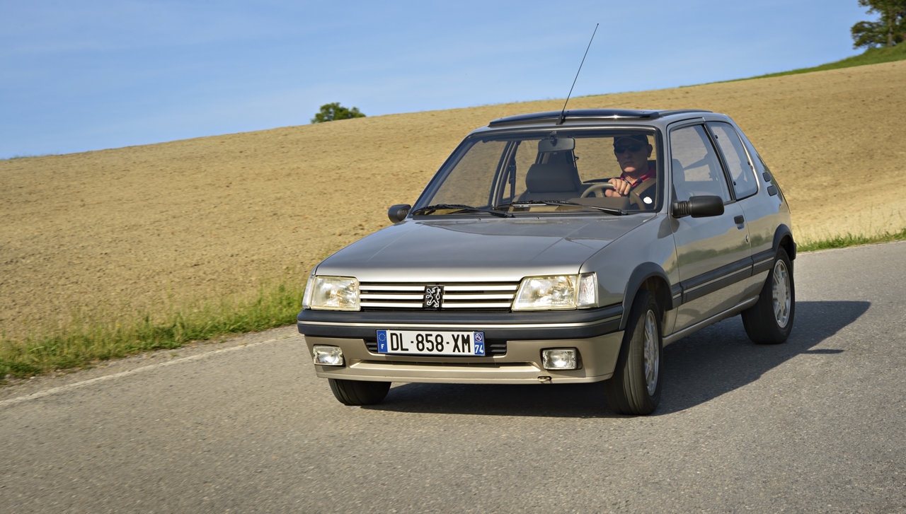 Peugeot 205 Gentry [Photogallery]