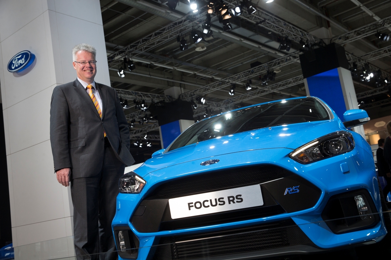 Salone di Francoforte 2015: Ford Focus RS, un missile da 350 CV e 4,7 secondi