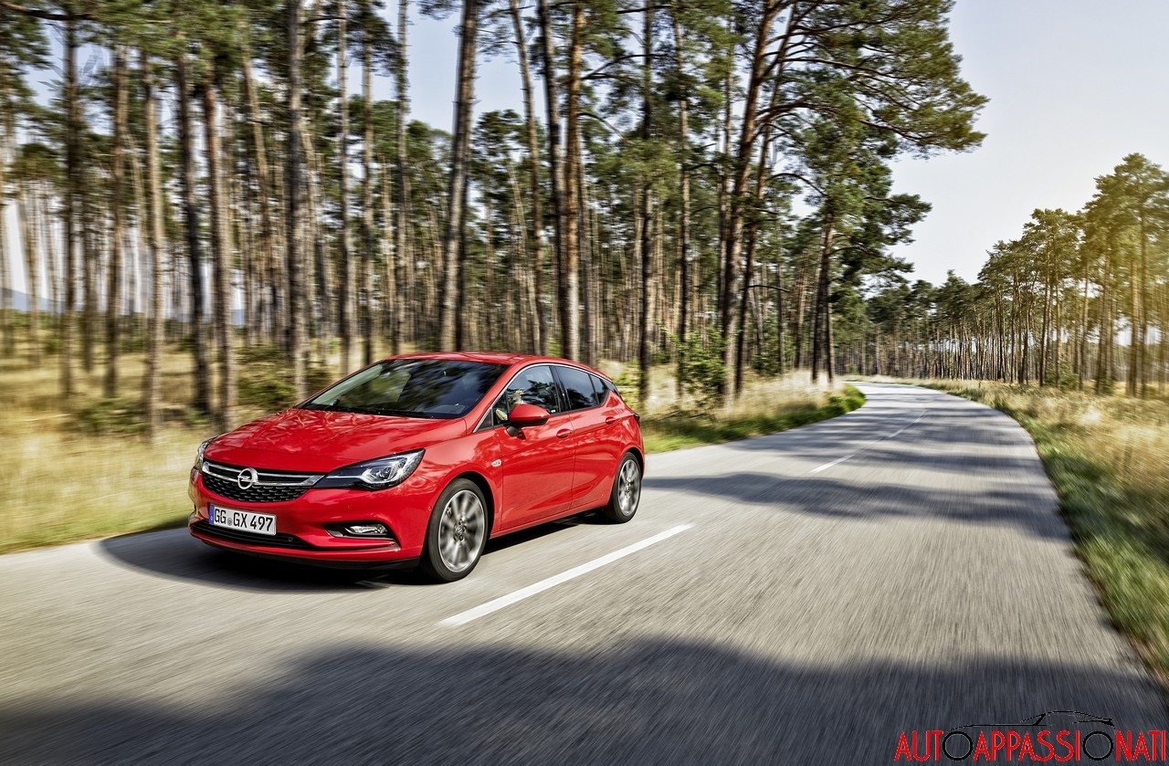 Nuova Opel Astra 2015 | Prova su strada in anteprima