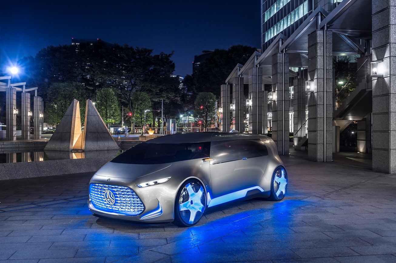 Mercedes-Benz Vision Tokyo: lounge a quattro ruote per i nativi digitali