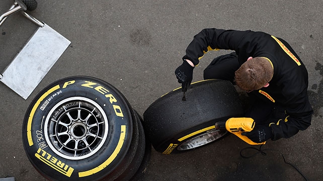 Formula Uno – Pirelli: nuovo regolamento pneumatici 2016