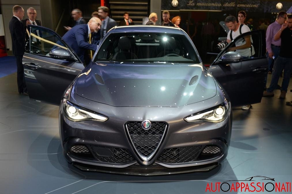 Alfa Romeo Giulia | LIVE Salone di Ginevra 2016