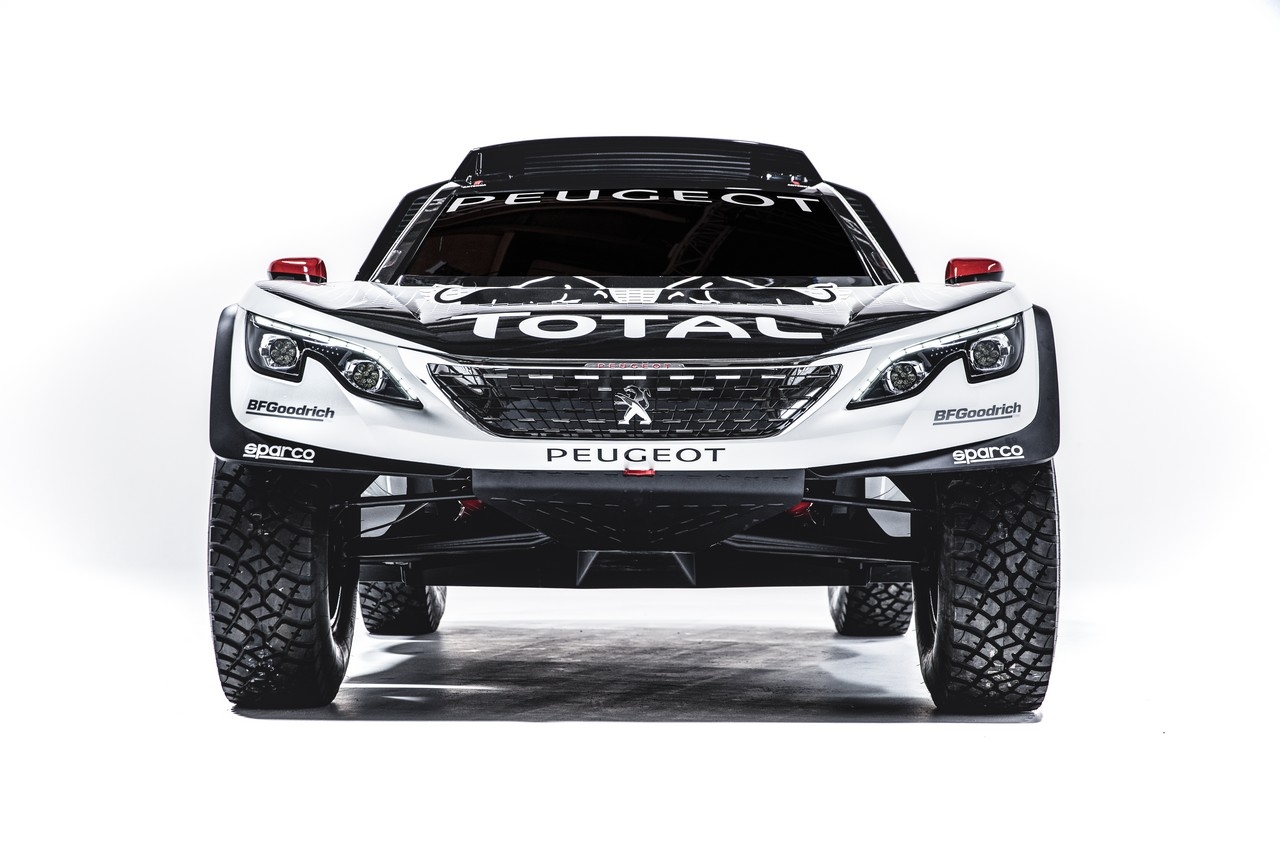 La nuova Peugeot 3008 DKR è pronta per affrontare la Dakar 2017