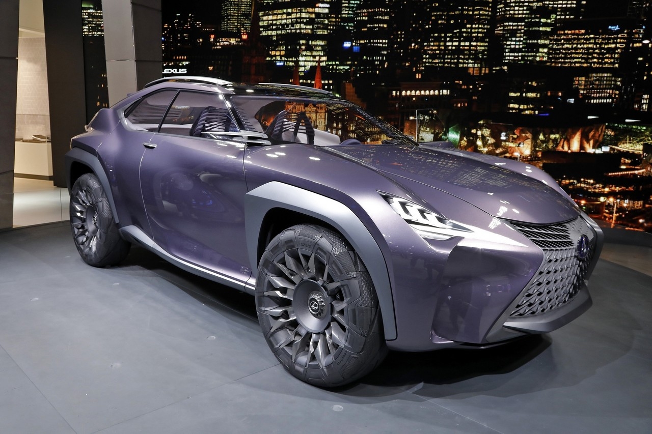Goodyear presenta Urban CrossOver per il concept Lexus UX