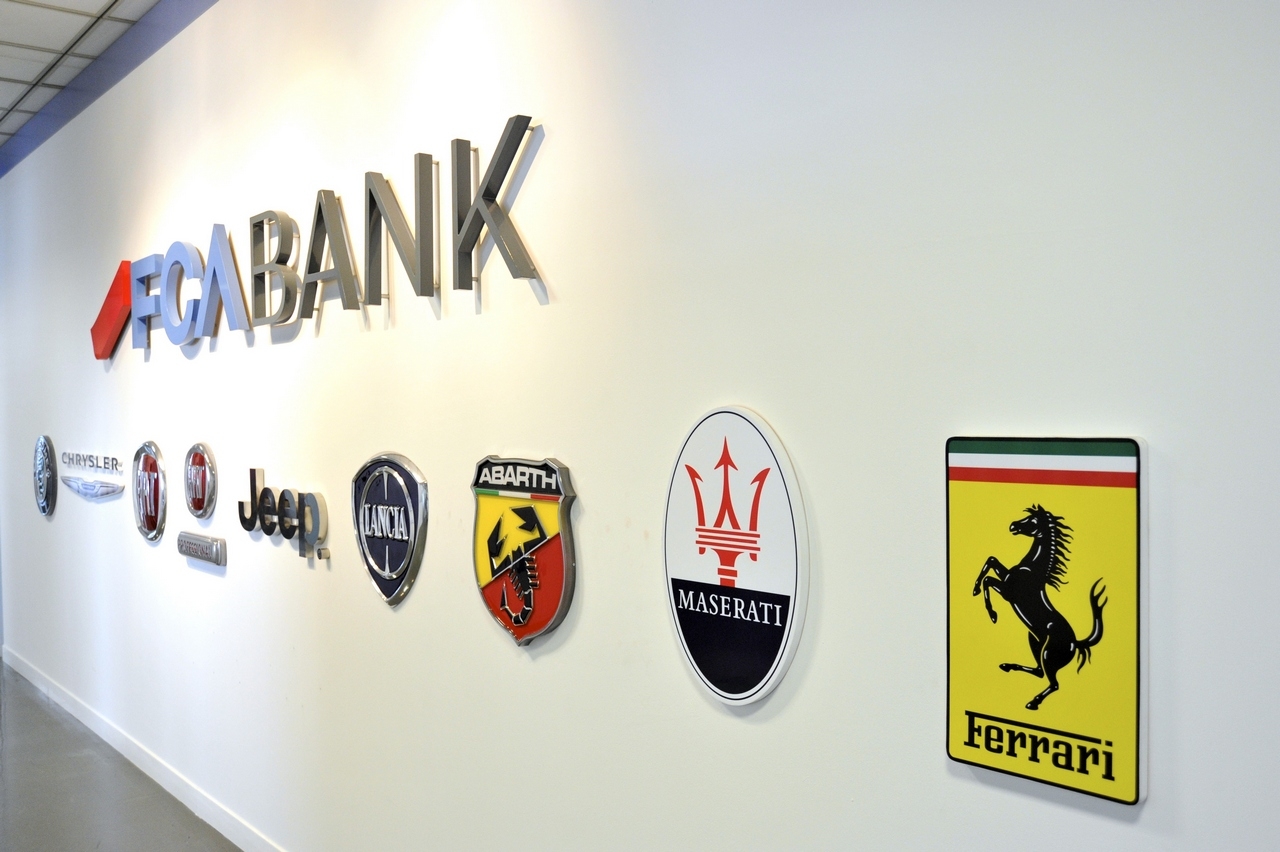 Ferrari e FCA Bank in accordo per fornire nuovi servizi