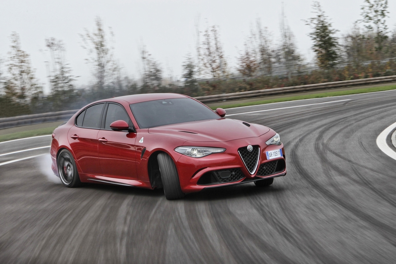 Alfa Romeo Giulia Quadrifoglio auto dell’anno per Top Gear