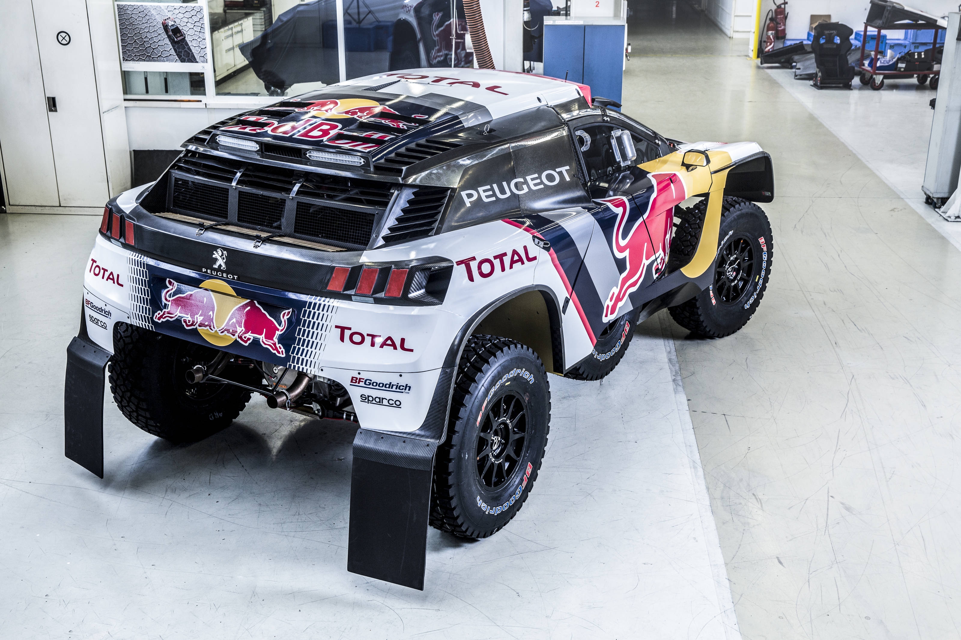 Peugeot Sport alla Dakar 2017: un solo obiettivo, vincere