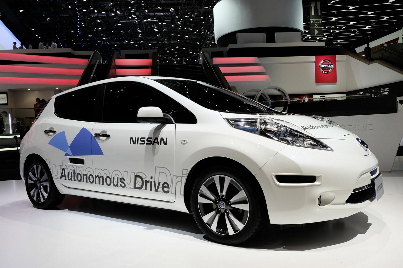 Nissan porta la guida autonoma in Europa