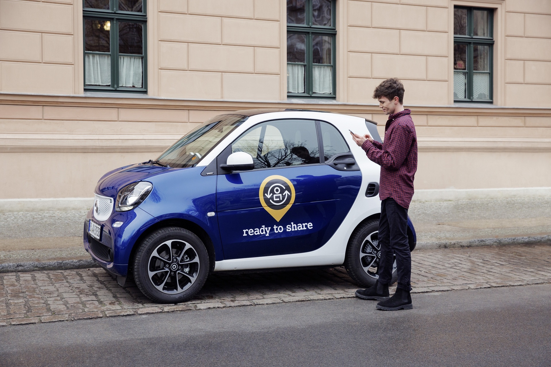 smart lancia il car sharing tra privati