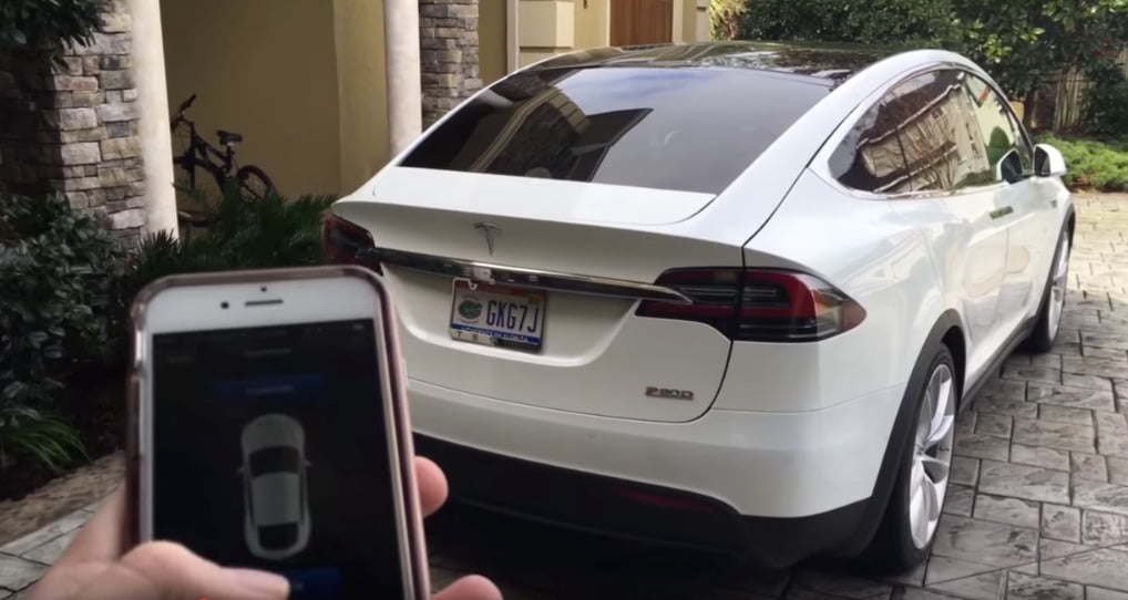 Tesla Summon Advanced Elon Musk