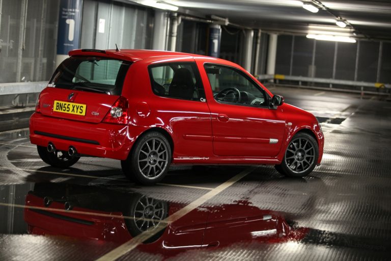 Clio RS Trophy 182