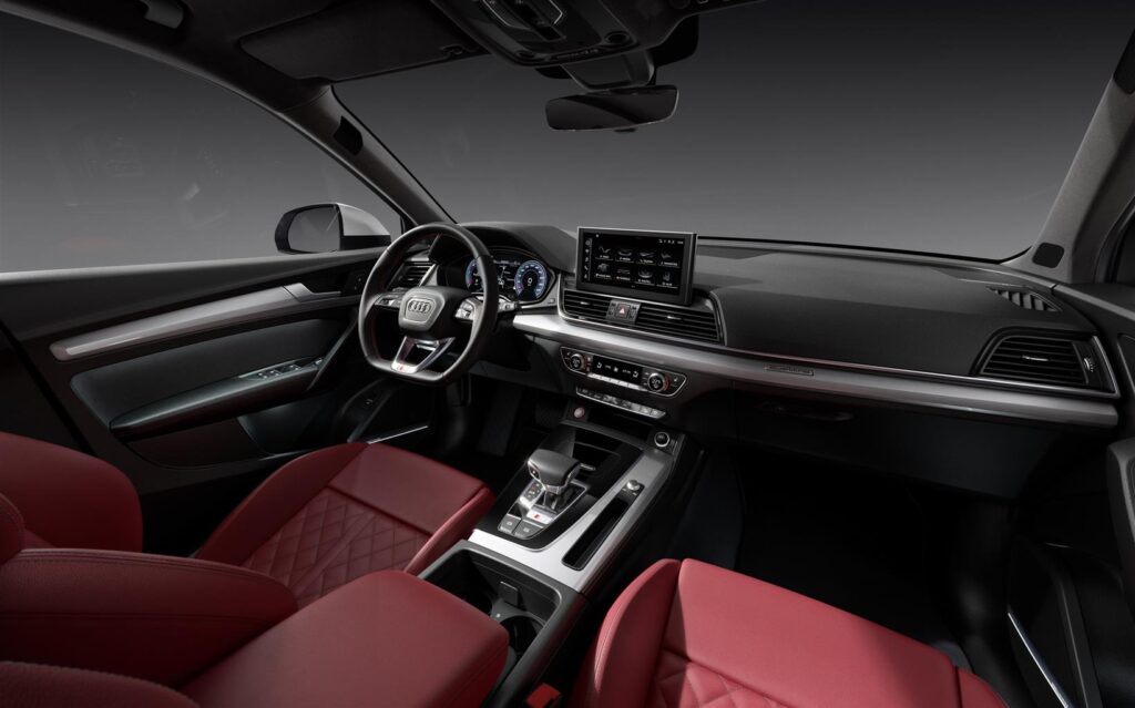 Audi SQ5 TDI 2021 interni