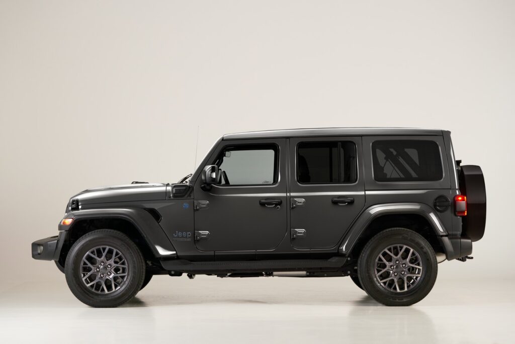 Jeep Wrangler 4xe First Edition_lateral