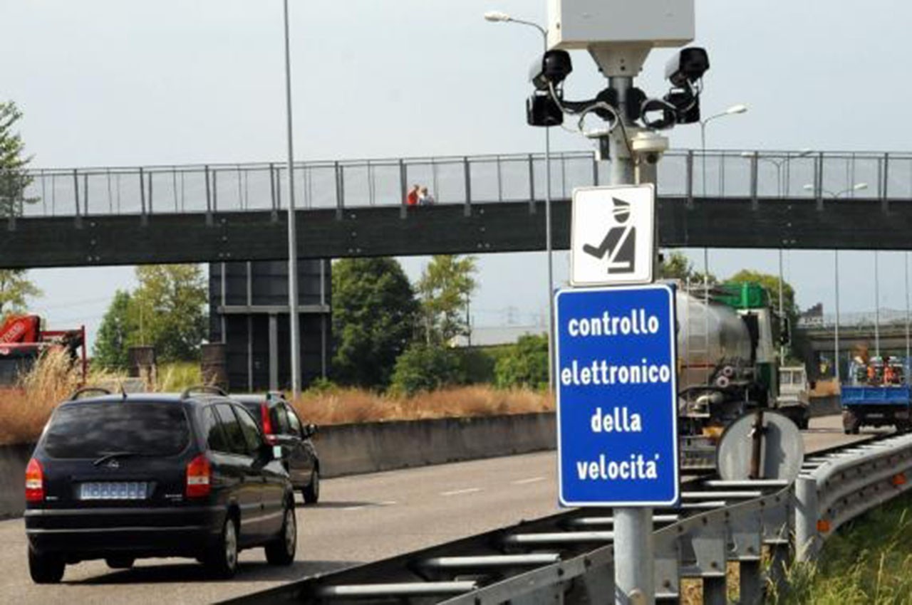 Autovelox Svizzera: 4 giorni di prigione per aver superato il limite di velocità