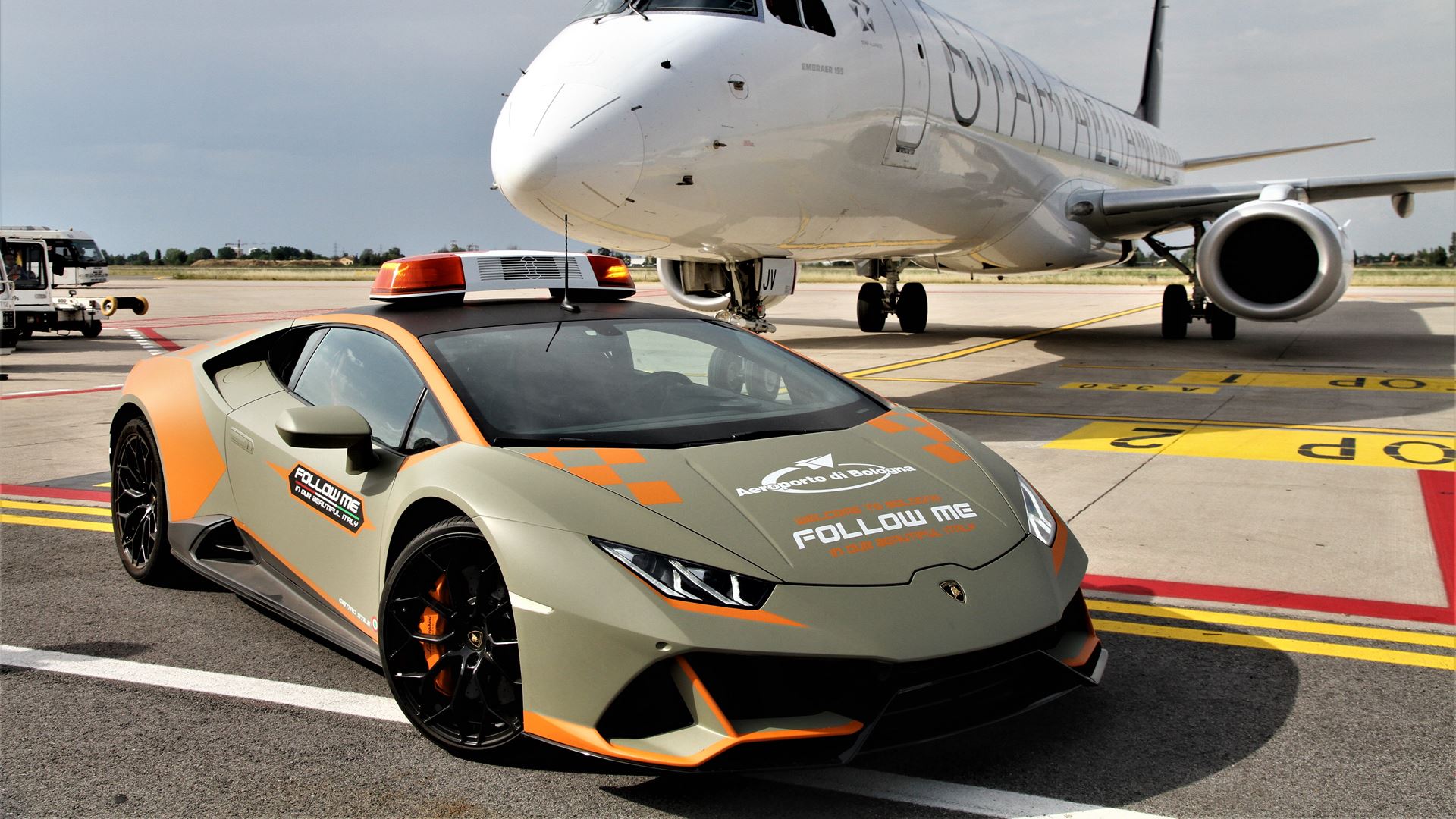 In arrivo una Lamborghini Huracan Evo per l’aeroporto di Bologna