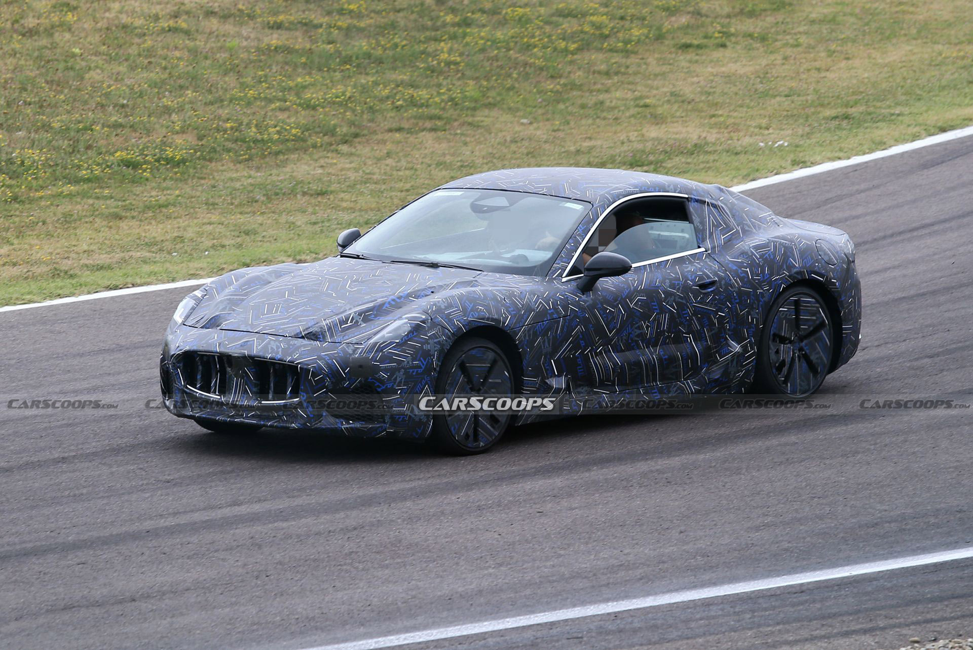 Foto spia Maserati Gran Turismo