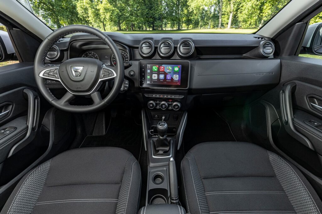 Dacia Duster 2021 interni