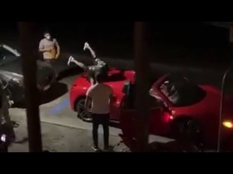 Vidal fa una capriola sulla sua Ferrari, è visibilmente ubriaco [VIDEO]