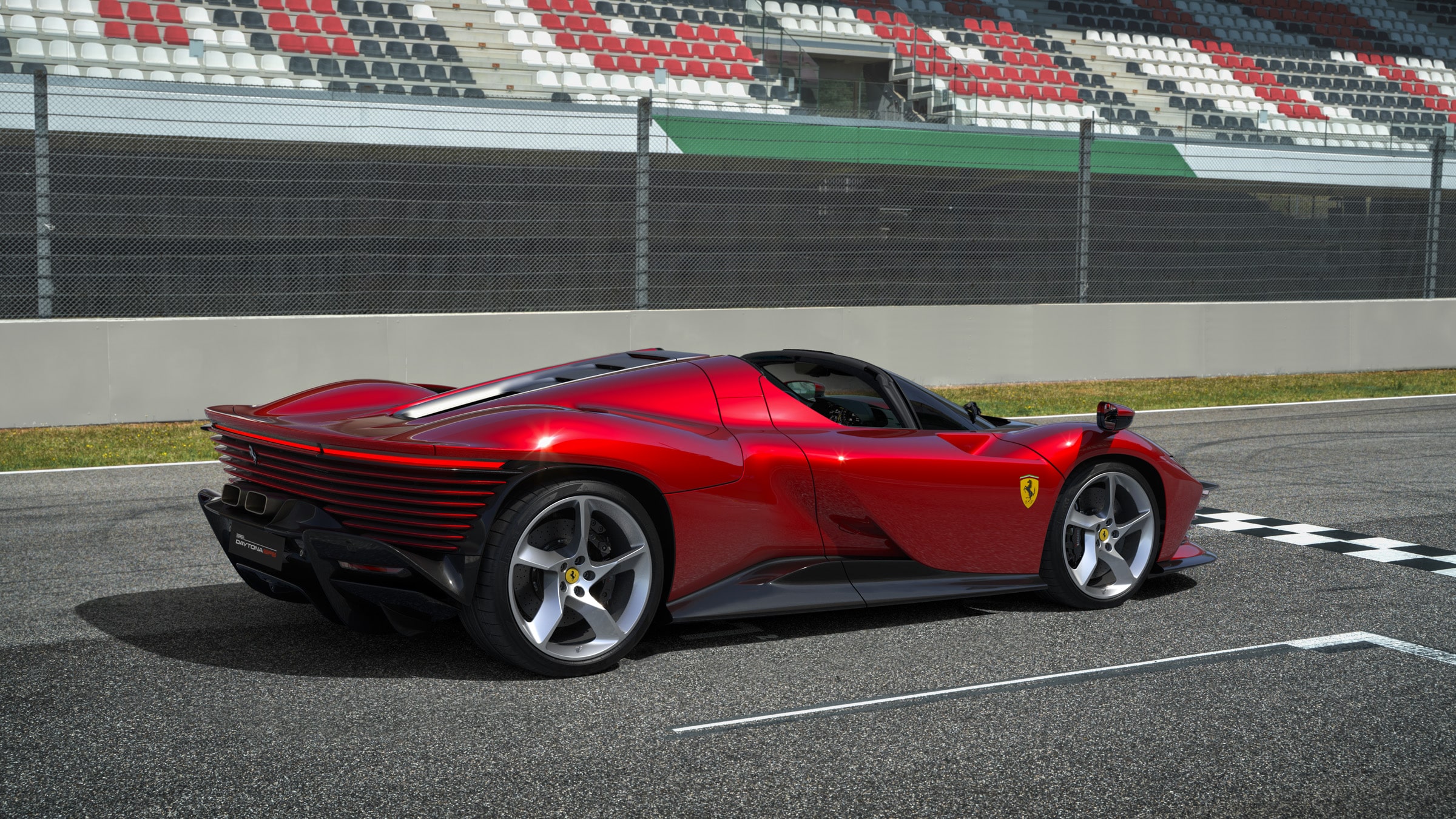 Ferrari Daytona SP3: il modellino 1:8 costa più di una Fiat Panda