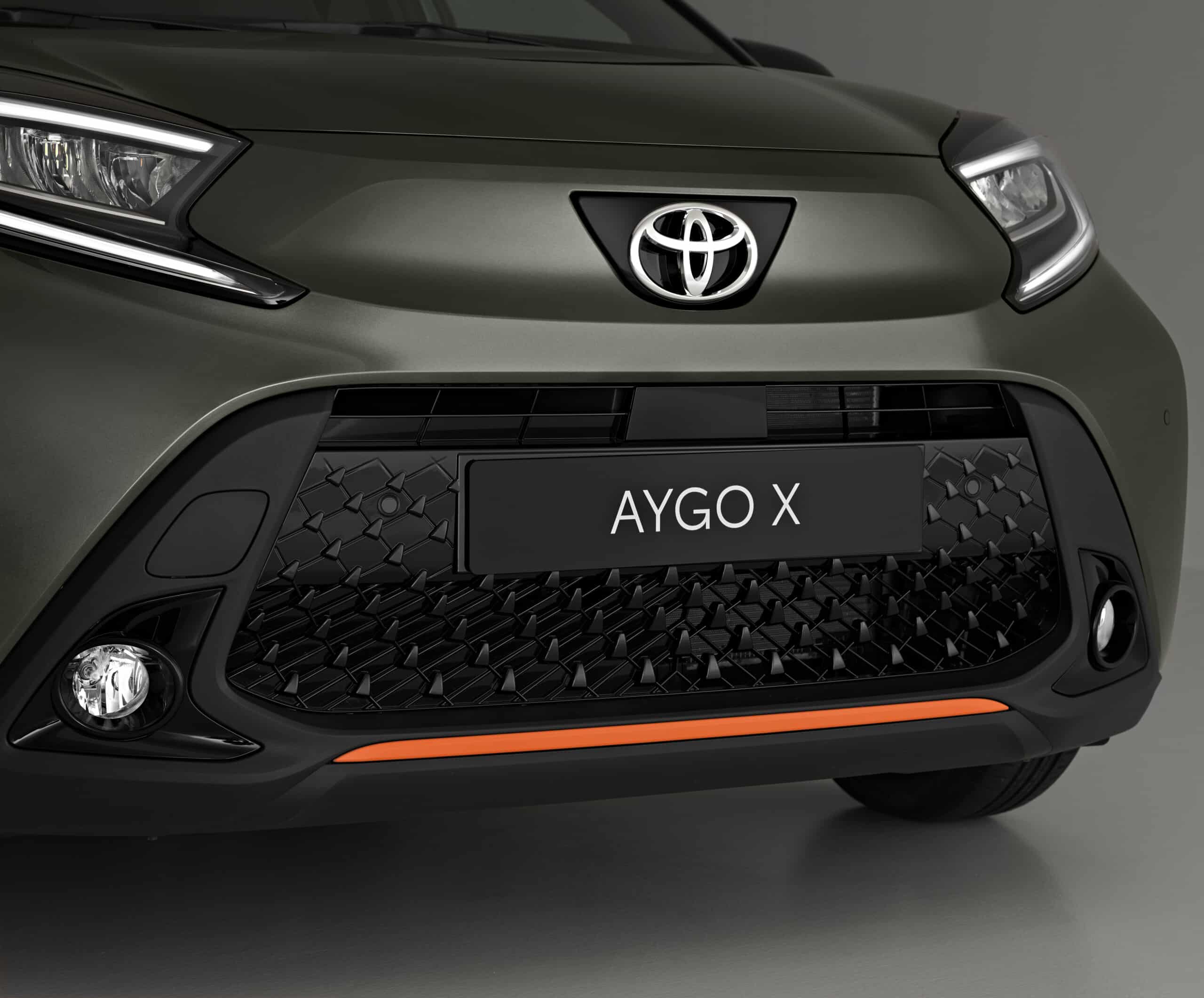 Toyota Aygo x 2022 griglia
