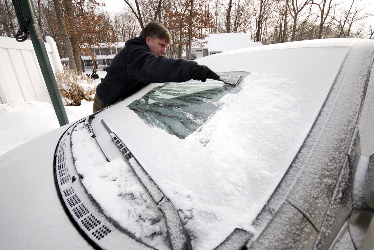 Proteggere auto dal freddo: vademecum contro i danni dell’inverno