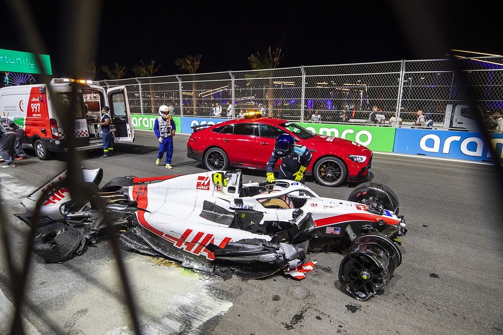 Incidente Mick Schumacher: in Haas si contano i danni, superato il milione di euro
