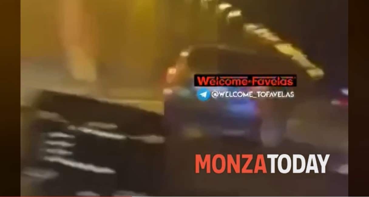 Cinisello Balsamo: si schianta con l’auto dopo una folle corsa mentre si filma [VIDEO]