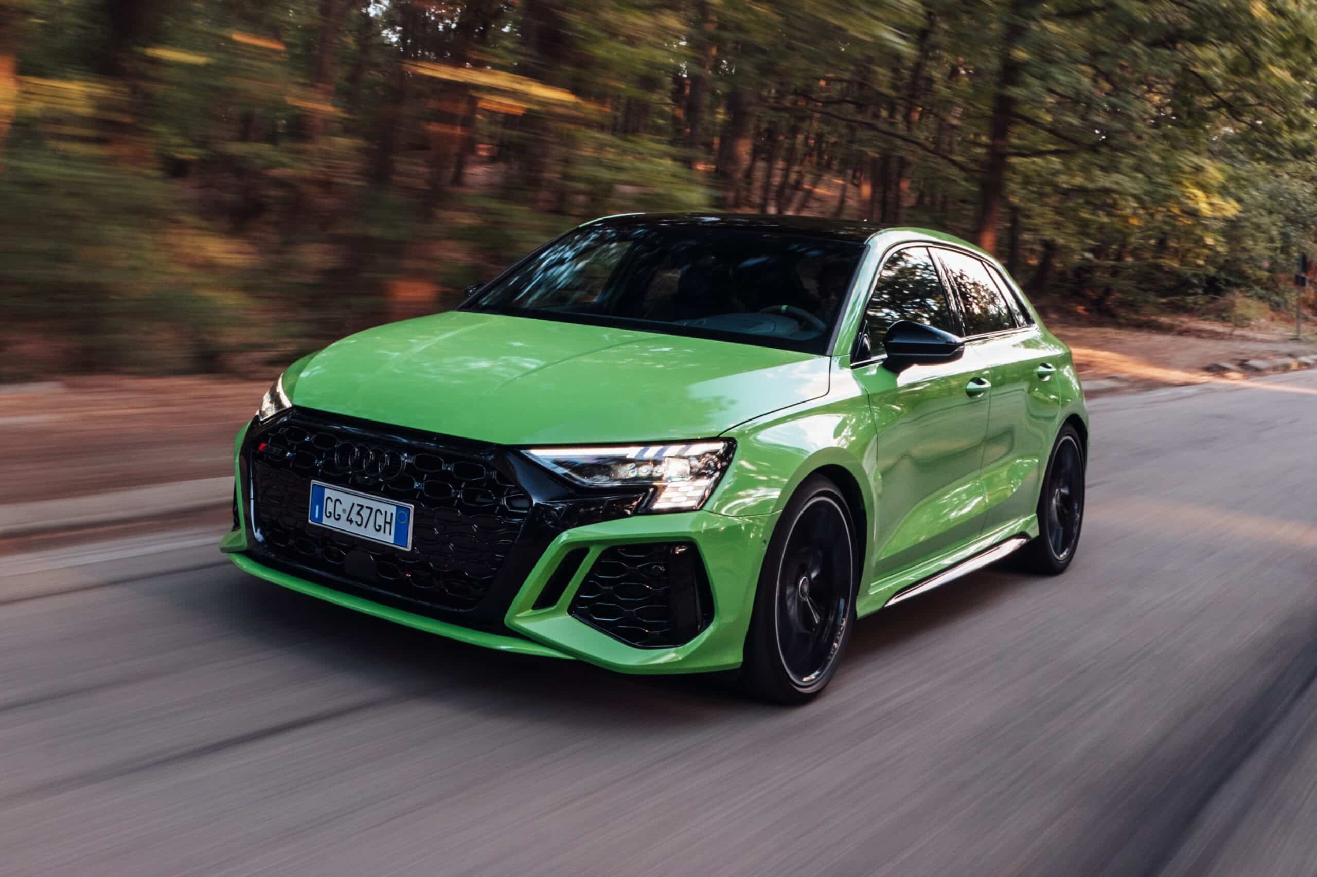 Audi RS 3 verde kyalami