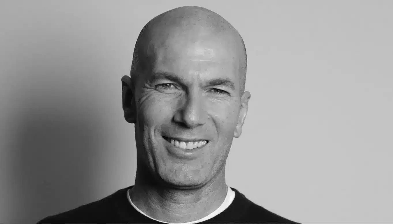 Nuovo ruolo per Zidane nel mondo dell’auto, ecco cosa farà