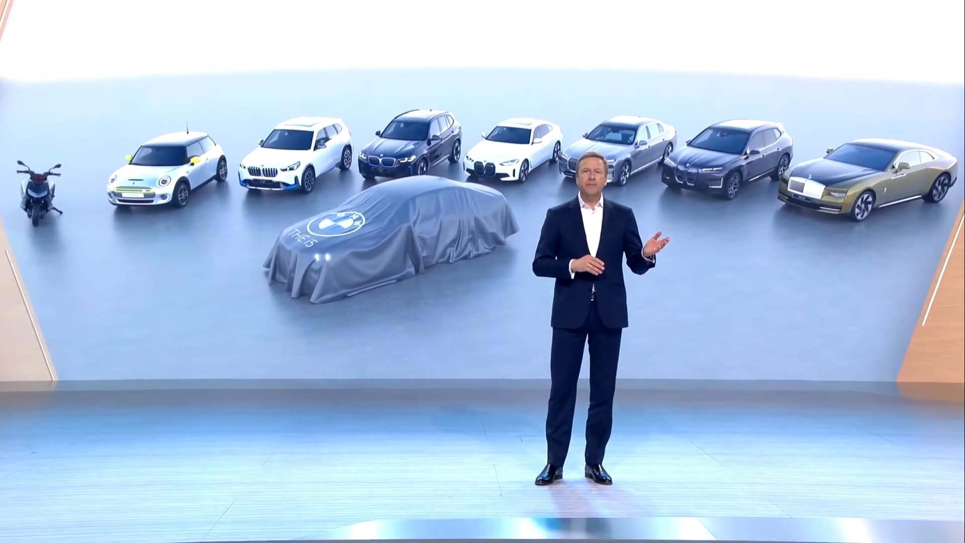 BMW: dal 2025 sei modelli della Neue Klasse, e ci sarà anche l’idrogeno
