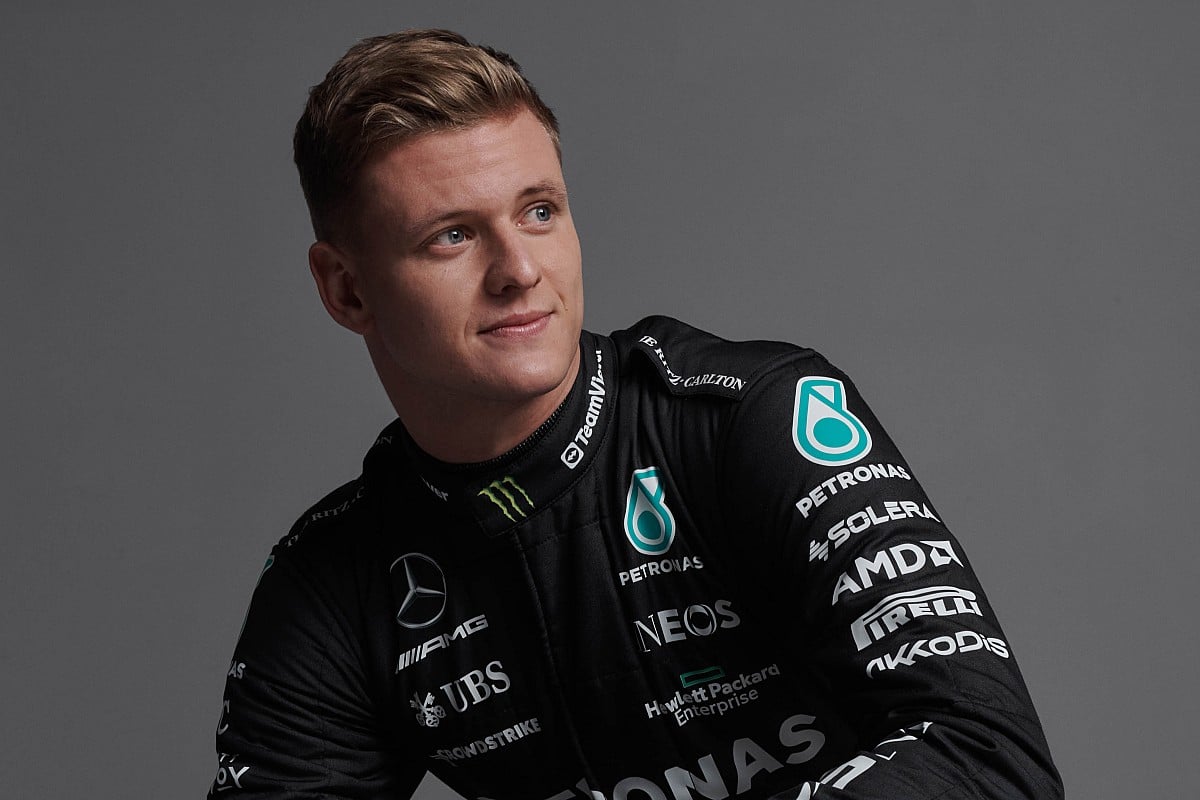 F1: Schumacher alla Williams al posto di Sargeant nel 2024?