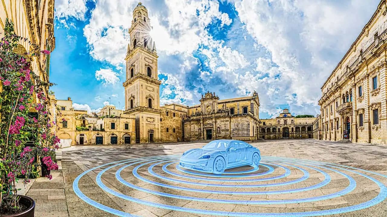 Porsche crede in… Lecce: investimenti su guida autonoma e AI