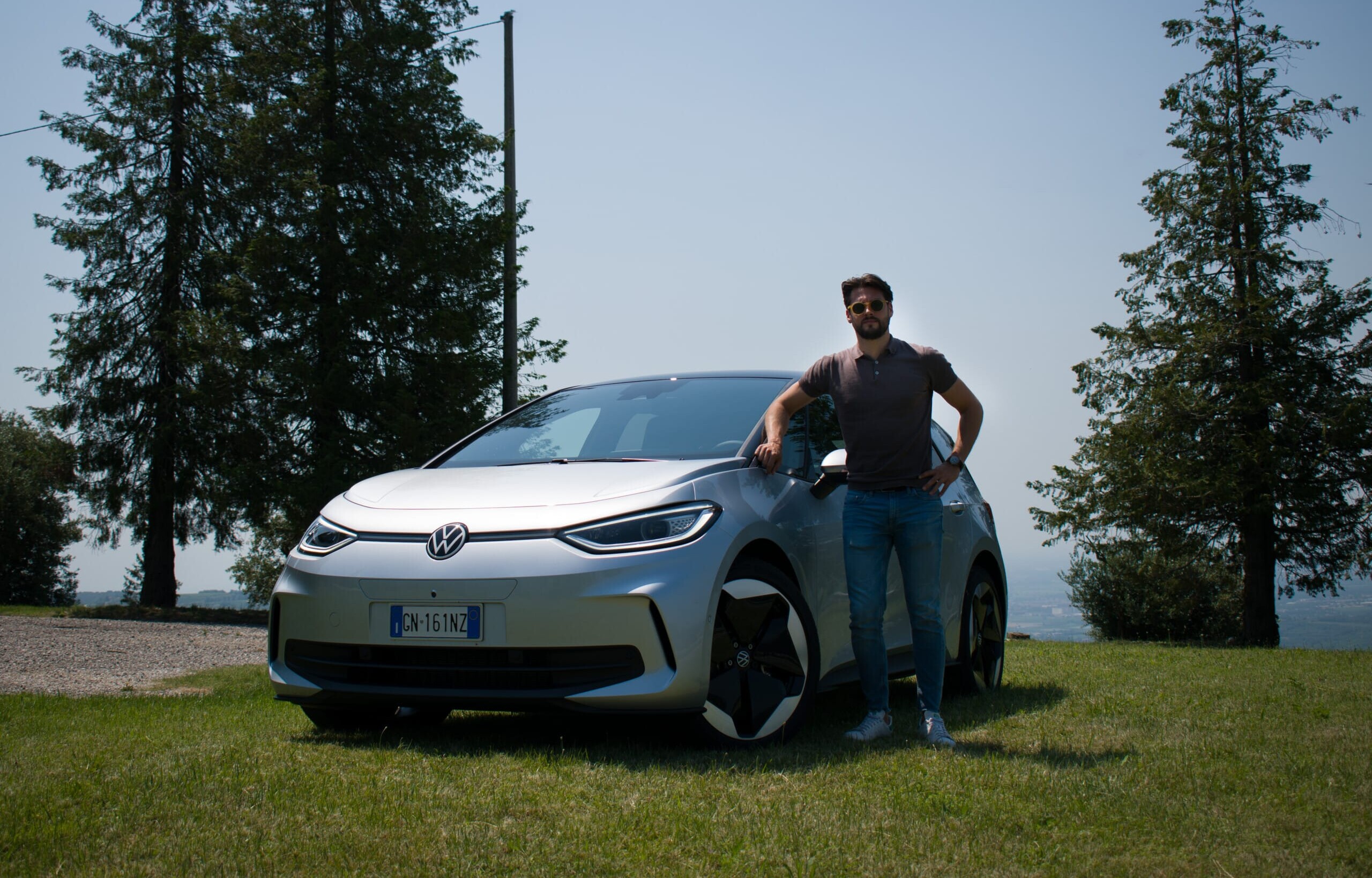 Volkswagen ID.3 2023: prova in anteprima, interni, motore e prezzi