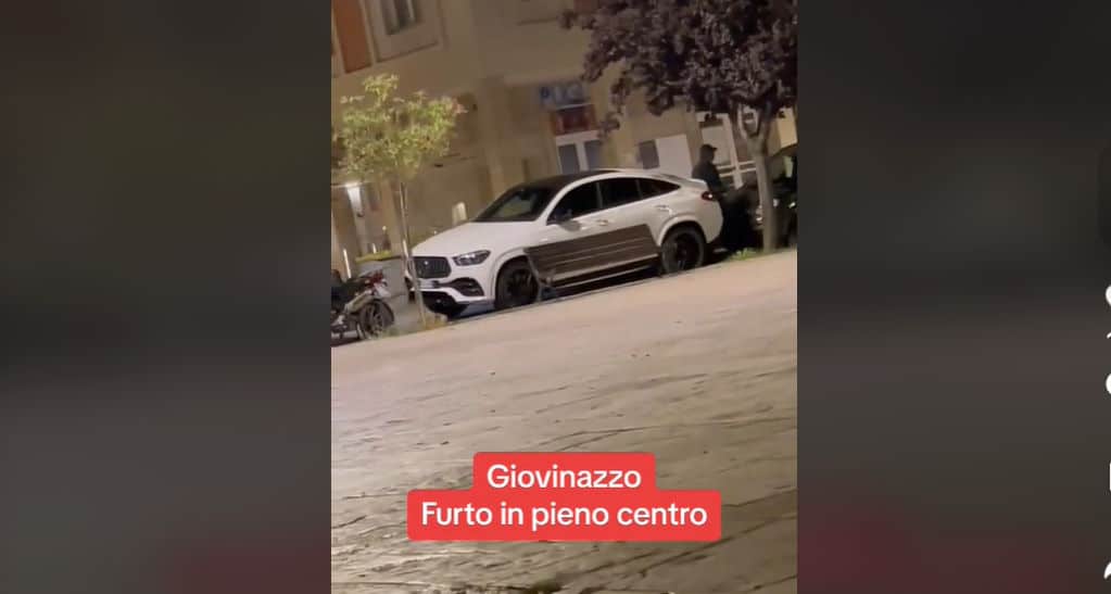 Rubano una Mercedes e li riprendono con il telefono: follia a Bari [VIDEO]