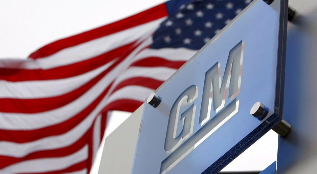 GM ferma la produzione di auto elettriche: “Non c’è domanda”