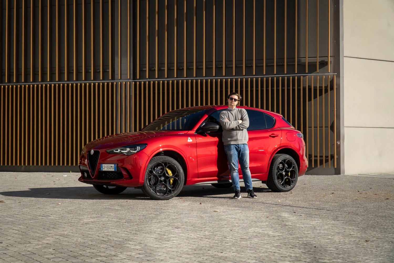Alfa Romeo Stelvio Quadrifoglio 2024, la prova su strada: è ancora il Re dei SUV sportivi?