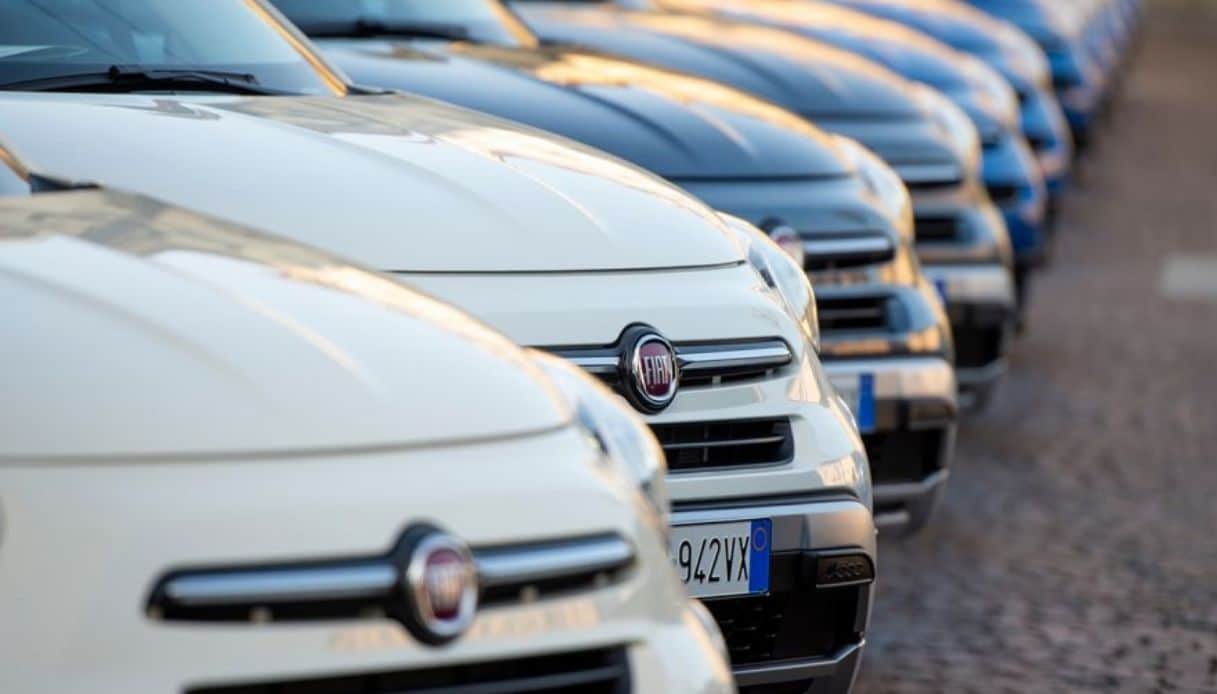 Volkswagen supera FIAT in Italia: non accadeva dal 1928