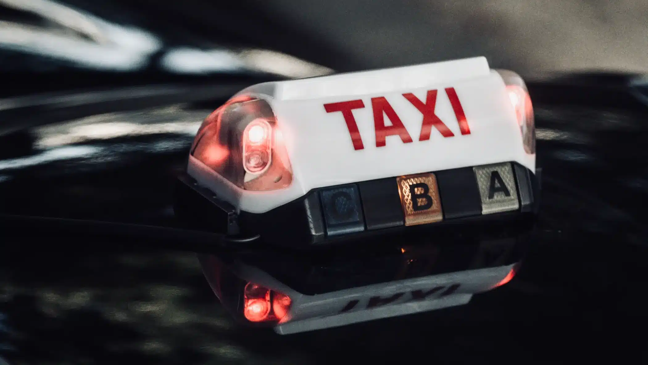 Taxi autonomo: la rivoluzione del trasporto senza autista